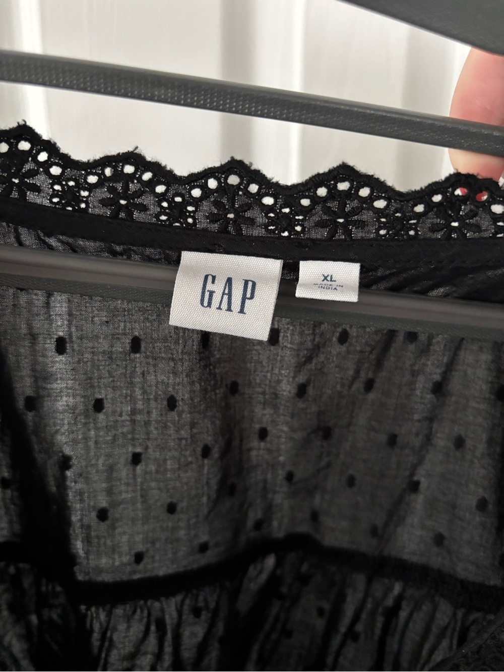 GAP Black Eyelet Button-Front Blouse - Picture 3 of 3
